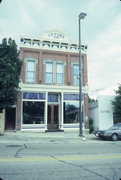326 N IOWA ST, a Italianate small retail building, built in Dodgeville, Wisconsin in 1888.