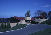 5607 CTH C, a Usonian restaurant, built in Wyoming, Wisconsin in 1967.