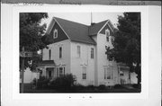 202 W WOOD ST, a Queen Anne house, built in Barneveld, Wisconsin in 1890.