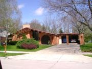 12318 W HOLT AVE, a Ranch house, built in West Allis, Wisconsin in 1973.