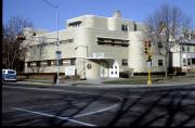 2 W GORHAM ST, a Art/Streamline Moderne hospital/medical clinic, built in Madison, Wisconsin in 1885.