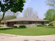 2875 S STRATTON DR, a Ranch house, built in West Allis, Wisconsin in 1957.