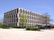 10201 W LINCOLN AVE, a Contemporary large office building, built in West Allis, Wisconsin in 1969.