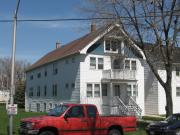 8914 W MAPLE ST 8914 W MAPLE ST, a Front Gabled apartment/condominium, built in West Allis, Wisconsin in 1910.