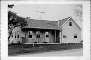 W1580 ROCKVALE RD, a Gabled Ell house, built in Ixonia, Wisconsin in 1870.