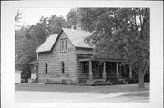 807 MADISON AVE, a Queen Anne house, built in Fort Atkinson, Wisconsin in 1907.