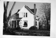 329 MAPLE, a Queen Anne house, built in Fort Atkinson, Wisconsin in 2002.