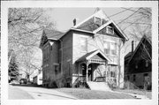 152 N MAIN ST 152 N MAIN ST, a Queen Anne house, built in Jefferson, Wisconsin in 1895.