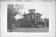 244 E RACINE ST, a Italianate house, built in Jefferson, Wisconsin in 1870.