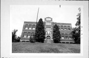130 MAIN ST, a Twentieth Century Commercial school – elem/middle/jr high/high, built in Sullivan, Wisconsin in 1919.