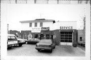 104 W MADISON ST, a Colonial Revival/Georgian Revival gas station/service station, built in Waterloo, Wisconsin in 1924.