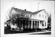 700 S 2ND ST, a Gabled Ell house, built in Watertown, Wisconsin in 1880.