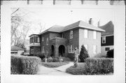 211 S CHURCH ST, a Prairie School house, built in Watertown, Wisconsin in 1930.