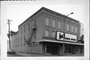 200 E MAIN ST, a Commercial Vernacular retail building, built in Watertown, Wisconsin in 1851.