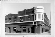 312/320 E MAIN ST, a Commercial Vernacular retail building, built in Watertown, Wisconsin in 1910.