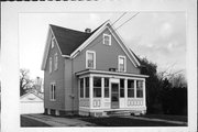 1422 E MAIN ST, a Cross Gabled house, built in Watertown, Wisconsin in .