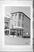 200 W MAIN ST, a Italianate small retail building, built in Watertown, Wisconsin in 1870.