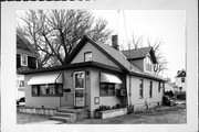 315 S MONTGOMERY ST, a Front Gabled house, built in Watertown, Wisconsin in .