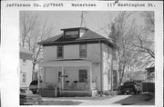117 N WASHINGTON ST, a American Foursquare house, built in Watertown, Wisconsin in 1916.