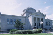 711 59TH PL, a Neoclassical/Beaux Arts library, built in Kenosha, Wisconsin in 1900.