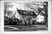 6408 3RD AVE, a Colonial Revival/Georgian Revival house, built in Kenosha, Wisconsin in 1913.