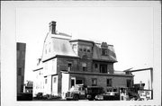 5918 8TH AVE, a Dutch Colonial Revival house, built in Kenosha, Wisconsin in 1890.