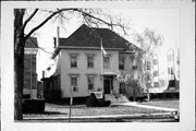 6028 8TH AVE, a Italianate house, built in Kenosha, Wisconsin in 1848.