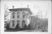 705 61ST ST, a Italianate house, built in Kenosha, Wisconsin in 1869.