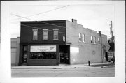 2231-2233 ROOSEVELT RD, a Commercial Vernacular large retail building, built in Kenosha, Wisconsin in 1908.
