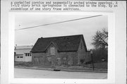 2406 WASHINGTON RD, a Astylistic Utilitarian Building industrial bldg/manufacturing facility, built in Kenosha, Wisconsin in 1910.