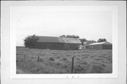 LE CAPTAIN RD, N SIDE, JUST E OF LA CROIX RD, a Astylistic Utilitarian Building barn, built in Red River, Wisconsin in .