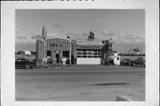 CNR OF MILWAUKEE ST AND PARK ST CNR OF MILWAUKEE ST AND PARK ST, a Spanish/Mediterranean Styles gas station/service station, built in Kewaunee, Wisconsin in 1940.