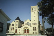 525 S 7TH ST, a Romanesque Revival house of worship, built in La Crosse, Wisconsin in 1895.