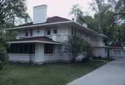 1634 KING ST, a Prairie School house, built in La Crosse, Wisconsin in 1912.