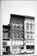 125 S 3RD ST, a Italianate retail building, built in La Crosse, Wisconsin in 1875.