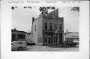 520 S 3RD ST, a Commercial Vernacular small retail building, built in La Crosse, Wisconsin in 1885.