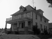1403 Superior Ave, a Colonial Revival/Georgian Revival house, built in Sheboygan, Wisconsin in 1907.