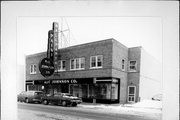 315 S 5TH AVE, a Commercial Vernacular large retail building, built in La Crosse, Wisconsin in .