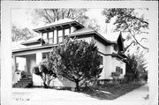 1202 S 6TH ST, a Bungalow house, built in La Crosse, Wisconsin in 1920.