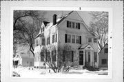 1028 S 7TH ST, a Queen Anne house, built in La Crosse, Wisconsin in 1872.