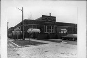2313 S 16TH ST, a Other Vernacular industrial bldg/manufacturing facility, built in La Crosse, Wisconsin in 1930.