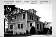 328 S 20TH ST 328 S 20TH ST, a American Foursquare house, built in La Crosse, Wisconsin in .