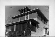 1911 ADAMS ST, a American Foursquare house, built in La Crosse, Wisconsin in .