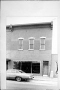 1221 CALEDONIA ST 1221 CALEDONIA ST, a Italianate small retail building, built in La Crosse, Wisconsin in 1886.