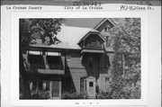 950 CASS ST, a Queen Anne house, built in La Crosse, Wisconsin in 1884.