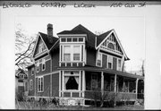 1010 CASS ST (405 S 11TH ST-ORIGINAL ADDRESS), a Queen Anne house, built in La Crosse, Wisconsin in 1889.