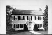 2607 CASS ST, a Colonial Revival/Georgian Revival house, built in La Crosse, Wisconsin in 1927.