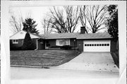 2112 HOESCHLER DR, a Ranch house, built in La Crosse, Wisconsin in 1955.