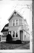 1522 KING ST, a Queen Anne house, built in La Crosse, Wisconsin in 1886.
