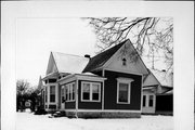 1617 LOOMIS ST, a Queen Anne house, built in La Crosse, Wisconsin in .